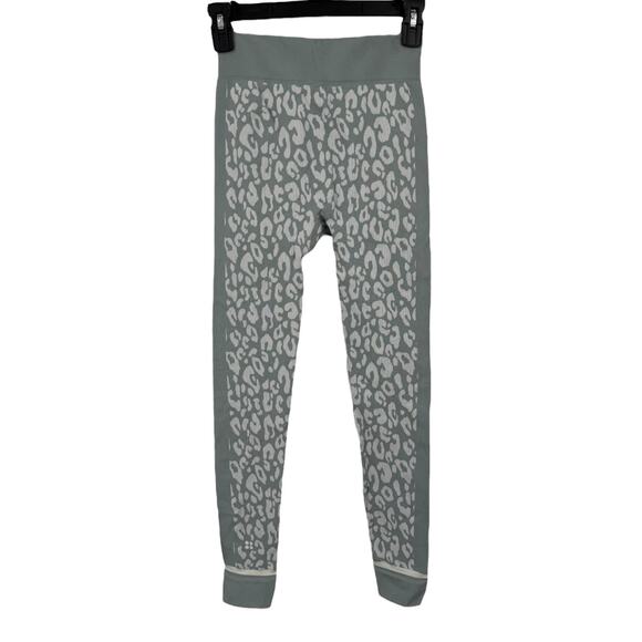 Sweaty Betty Leggings Leopard print jacquard base layer size 6 - Picture 2 of 6